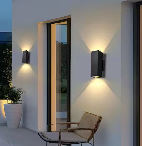 Kültéri LED fali lámpa