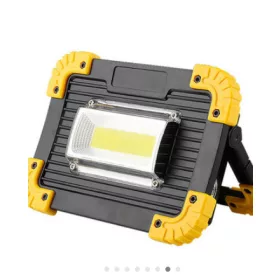   LED Spotlámpa – Újratölthető, hordozható, kültéri használatra