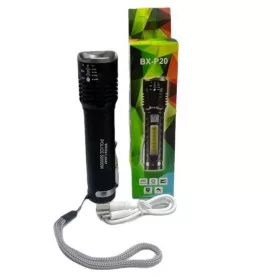 LED Zseblámpa – Erős Fény és Modern Kialakítás