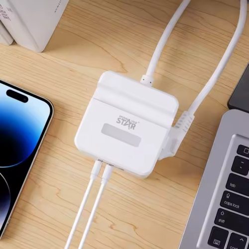 Winning Star  Intelligens hálózati kapcsolós elosztó 1 aljzattal 3 usb porttal, telefontartóval és lámpa funkcióval 