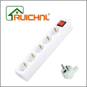   RUICHNL 1,5M hosszabbító 5 aljzattal – Megbízható és praktikus áramellátás